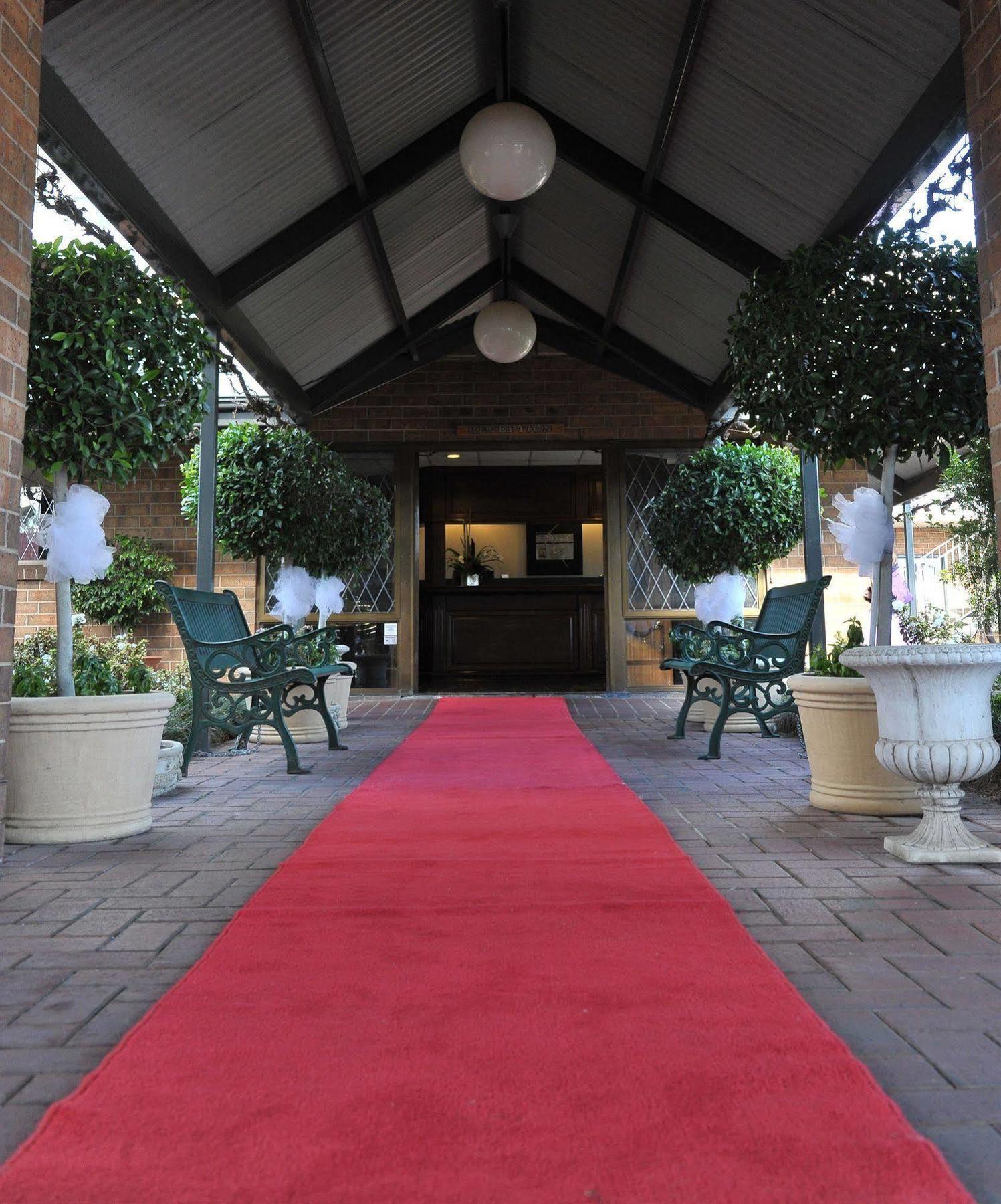 Motel Ibis Styles Adelaide Manor Extérieur photo