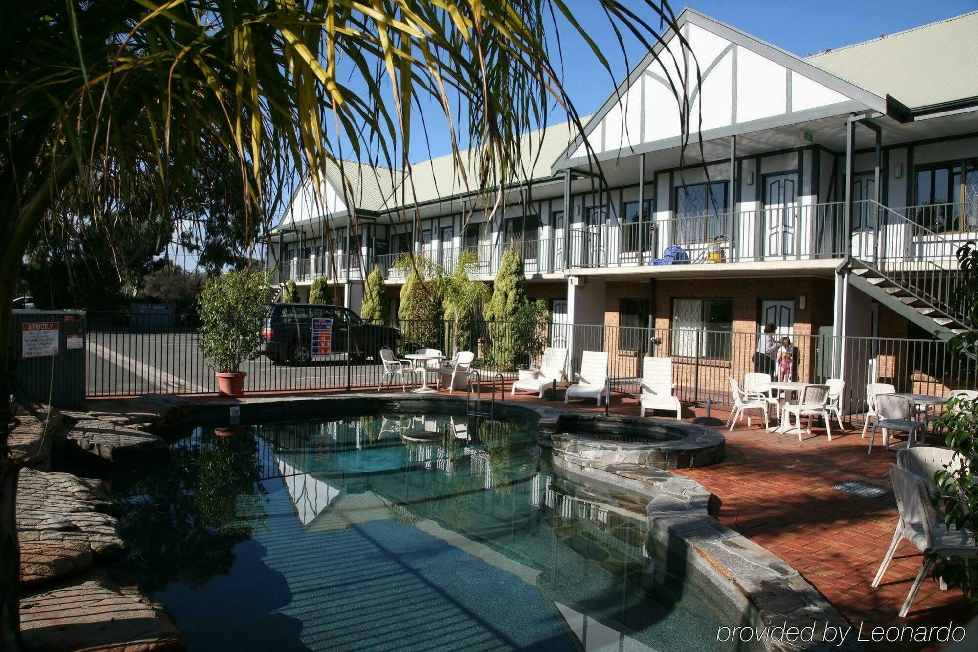 Motel Ibis Styles Adelaide Manor Extérieur photo